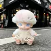 Solo ropa de muñeca: Ropa con colgante Dimoo Diario de recién nacido, lindos animales de dibujos animados, expresiones divertidas, conjunto de overol y sombrero