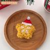 Invierno Nuevo Broche de Felpa Muñeca de Navidad Accesorios Pin Decorativo Corazón Femenino Insignia para Ropa Bolso Venta al por Mayor