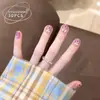Uñas Portátiles Ins con Strass de Fresa Estilo Corto Rosa Morado Soñador Parches de Uñas Artísticas para Chicas 30 Piezas Uñas Pre-Codificadas