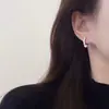 Pendientes de diseño de nicho texturizados, de cobre chapado en oro real, simples y exquisitos, elegantes y lujosos, con un toque de alta gama, adecuados para el uso diario