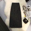 Falda midi de lunares negros para mujer, nueva colección primavera/verano, de cintura alta, adelgazante, ajustada al cuerpo, con abertura y diseño de línea A