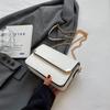 Bolso cruzado de moda 2023, nuevo estilo coreano, bolso para mujer, cadena a juego, color contrastante, pequeño bolso cuadrado, bolso bandolera de mano.