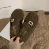 Sapatos femininos peludos para uso externo, novidades de outono e inverno de 2026, botas de neve, acolchoados e espessados, sapatos quentes de algodão, mocassins casuais da moda