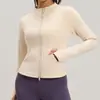 Chaqueta de terciopelo de melocotón con cuello alto y bolsillos para Otoño e Invierno, Nuevo estilo de Otoño e Invierno, Forrada de polar y engrosada, Cálida ropa de yoga con cuello alto para mujer