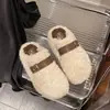 Pantuflas peludas Baotou para mujer, nuevo estilo de invierno 2026, modernas y versátiles, de suela gruesa, que aumentan la altura, pantuflas de algodón esponjoso para mujeres bajitas