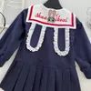 Vestido Estilo Preppy para Niña 2026 Otoño Conejito de Caricatura Oficial de Policía Vestido de Bebé Princesa Cuello Azul Marino Falda Plisada