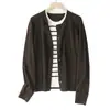 Breve Descrição Riscada: Cardigan Sofisticado para o Dia a Dia, Lã Lavável, Gola Redonda, Falso Duas Peças, Manga Longa, Suéter de Tricô Listrado Color-Block
