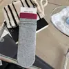 Calcetines de dibujos animados lindos para mujer, calcetines de otoño de lunares hasta la pantorrilla, calcetines finos de algodón de estilo japonés de moda, calcetines holgados estilo universitario