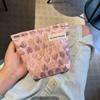 Ins Niche Estéreo Corazón Bolsa Cosmética Niñas Portátil Bolsa de Maquillaje Bolsa para Lápices Labiales Bolsa Cosmética Multifuncional Venta al Por Mayor