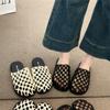 Sandalias Elegantes de Gama Alta, Nuevo Modelo 2025, Impresionantes Zapatos de Red con Diseño Tejido Hueco, Medias Zapatillas Cerradas para Mujer, Adecuadas para Usar al Aire Libre en Verano