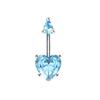 Piercing para el ombligo de acero inoxidable con forma de corazón de melocotón y circonitas brillantes. Piercing para el ombligo. Piercing para el cuerpo humano.