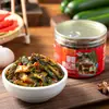 Tiras de Pepinillos Picantes y Crujientes, un Acompañamiento para Comidas, Verduras encurtidas hechas en granja en un frasco, Listas para comer, Rábano encurtido no picante
