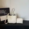 Bolso de Axila de Gama Alta para Mujer, Nuevo y Moderno 2026 Moda de Primavera Versátil Bolso de Hombro para Viaje Diario, Bolso Cruzado Tipo Cubo