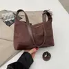 Bolsa Pequena Estampa de Leopardo Ins para Mulheres 2025 Inverno Nova Moda Bolsa de Ombro Fosca para Axila Estilo Estrangeiro Bolsa Transversal Retrô