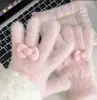 Luvas com Dedos Coração Girly Fofas, Gatinho Literário Retrô, Laço Xadrez Original, Botões de Madeira