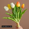 Manos de tulipanes artificiales de alta calidad, decoraciones para bodas, decoraciones navideñas, adornos para el hogar, accesorios para fotografía, materiales para manualidades