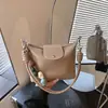 Bolsa de Ombro Único Estilo Dumpling Transfronteiriça Verão 2026 para Mulheres, Nova Bolsa de Axila, Elegante e Simples, Bolsa Transversal de Grande Capacidade