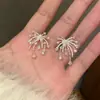 Pendientes de Perlas de Lujo para Mujer con Diseño de Fuegos Artificiales y Cielo Estrellado, Exagerados y de Alta Gama para Fiestas Nocturnas y Reuniones Anuales, Elegantes Accesorios para las Orejas