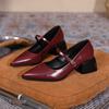 Novidade Primavera 2025 Sapatos Pontudos de Salto Grosso Estilo Francês Sapatos Mary Jane com Tira de Uma Palavra Vermelha Sapatos Femininos de Camada Única para o Trabalho com Bico Fino