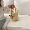Bolso Cubo de Color Sólido Estilo Coreano, Bolso de Hombro Cruzado Fresco y Dulce, Nuevo Modelo 2026 con Diseño Único, Bolso para Teléfono de Viaje