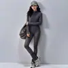 Conjunto de Yoga y Fitness para Mujer Chaqueta con Cuello Alto Cintura Ajustada Cremallera Pantalones de Yoga de Cintura Alta Ajustados Transpirables Elásticos para Correr al Aire Libre