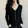 Foto real: Nova roupa de outono feminina plus size, simples e elegante, top cardigã afina a silhueta com tecido de malha macio e aconchegante