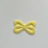 Accesorios para moños de color crema, horquillas para el pelo, tocados, pajaritas de color caramelo, fundas de teléfono de color, accesorios para tocados.