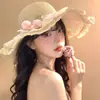 Sombrero de Paja Estilo Francés Ondulado para el Sol para Mujeres al Aire Libre en Verano, de Alta Gama, Ala Ancha, Lazo de Encaje, Protección Solar