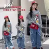 Pantalones cargo de pierna ancha estilo callejero para niña con múltiples bolsillos 2026 nuevos pantalones de moda de otoño para niños street dance hip-hop