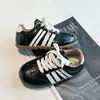 Sapatos femininos Agande tênis de treino 2026 Outono sapatos infantis Kids versáteis tênis de cano baixo para skate Tênis esportivos masculinos para atividades ao ar livre