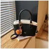 Bolso de Felpa de Moda Otoño/Invierno 2025 para Mujer, Para el Trayecto Diario, Bolso de Hombro de Alta Gama, Bolso Cruzado Elegante y Versátil