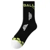 Meias esportivas masculinas estilo primavera e outono, duráveis, resistentes ao desgaste e antibacterianas, adequadas para adolescentes, meias de corrida com absorção de choque e características antiderrapantes, e sola de tecido felpudo, ideais para basquete