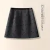 Falda Corta Acolchada con Perlas para Mujer 2026 Otoño e Invierno Nueva Falda de Cintura Alta Adelgazante Corte A Versátil para Figuras Pequeñas Falda Bodycon