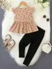 Conjunto de Verano para Niñas: Top Caqui con Estampado de Corazones y Mangas Volantes, y Leggings Negros Ajustados, Ropa Infantil Transfronteriza