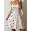 Nueva Bata de Noche Casual Sexy para Mujer con Estilo Europeo y Americano, Correa Cruzada en Forma de Corazón, Se Puede Usar Afuera como Ropa de Casa