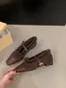 Sapatos Mary Jane estilo francês de salto baixo, forrados de fleece, sapatos femininos, nova coleção outono/inverno 2024, sapatos quentes de algodão, calçados de noite