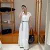 LS Marca NuevaEtiqueta Negra Marca Minimalista de Gama Alta Novedades de Verano Moda Sencilla Versátil para el Trabajo Vestido 30622