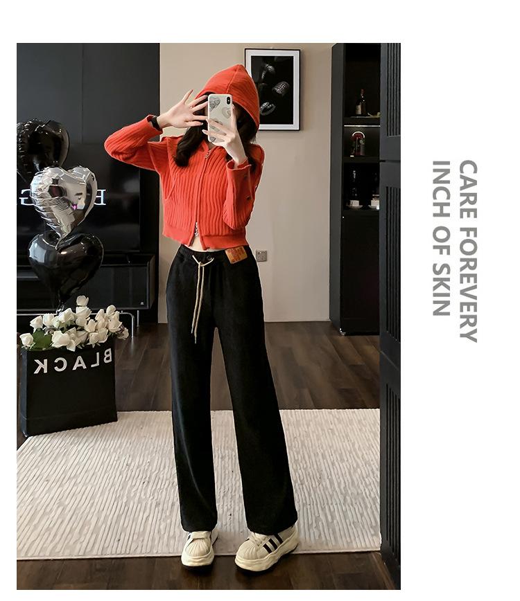 跨境淘货源分销2023秋冬季新款街头潮流减龄小个子爆款欧货网红款运动套装休闲运动气质休闲时尚流行新款秋装秋装女装时尚套装套装女装秋季套装女套装女女士运动服女装两件套套装卫衣套装休闲套装秋季套装女装时尚套装盐系休闲套装女装2023百搭设计感小众洋气欧货阿里国际站跨境采购Cross-border, shopping source, foreign trade, export, distribution 2023 fall, winter, new, street trend, explosive, European goods, network red, sportswear, leisure sports, temperament leisure, fashion popular, new autumn wear, autumn women's wear, fashion suit, women's wear, women's wear, women's wear, women's sportswear, women's two-piece, hoodie suit, casual suit, autumn suit, women's wear, Fashion suit salt department, casual suit women's dress, Ali International Station, cross-border procurement