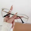 Gafas de Sol con Marco de Metal Nuevas Transfronterizas Gafas Europeas y Americanas Incrustadas de Diamantes Ojo de Gato de Perla Gafas de Marco Grande Gafas de Sentido para Mujer