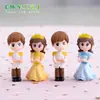 Figuras de pareja personalizadas y creativas con temática de dibujos animados, decoraciones de regalo, accesorios, llaveros del Principito y la Princesa, y adornos para manualidades