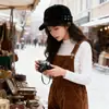 Boina Camurça Estilo Old Money Feminina Coreana Nova Outono e Inverno Chapéu Plano Rebite Moda Retrô Chapéu Equestre