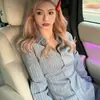 Camisa de manga larga a rayas para primavera y verano Yujie pura quiere cintura delgada camisa adelgazante camisa protectora solar