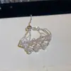 Pulseira de flor popular no Xiaohongshu, pulseira de moda fresca e doce para o verão, joias de luxo leve estilo nicho atacado