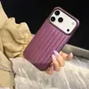 Adecuado para funda de teléfono iPhone 18 Pro Max con rayas metálicas, agujeros grandes, sensación de alta gama, protección anticaídas para Apple 17 y 16