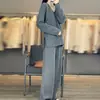 Conjunto Tricotado de Caxemira Novo para Outono e Inverno Feminino, Suéter Espessado com Gola V e Fenda, Calça Larga Solta, Conjunto de Duas Peças de Lã Fashion