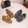 Zapatos de Algodón de Moda Retro para Niñas 2026 Otoño Nuevo Estilo Coreano Velcro Versátil Suela Gruesa Forro de Felpa Cálidos Zapatos de Algodón Modernos