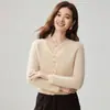 Cardigan Suéter de Cashmere com Renda Patchwork Francês Decote V Outono Inverno Malha Macia e Amiga da Pele Jaqueta Curta