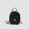 Mochila Acolchoada com Corrente e Textura de Nicho para Mulheres 2026 Nova Moda Versátil Mochila Pequena Bolsa de Ombro para Viagem para Mulheres