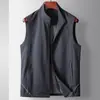Chaleco Casual para Hombre 2026 Primavera/Verano Chaleco de Negocios de Lujo Ligero para Jóvenes y de Mediana Edad, Chaqueta sin Mangas con Cremallera de Color Sólido de Moda