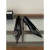 2026 Nova Moda Feminina Europeia e Americana Elegante Bico Fino Salto Agulha Pumps para Mulheres